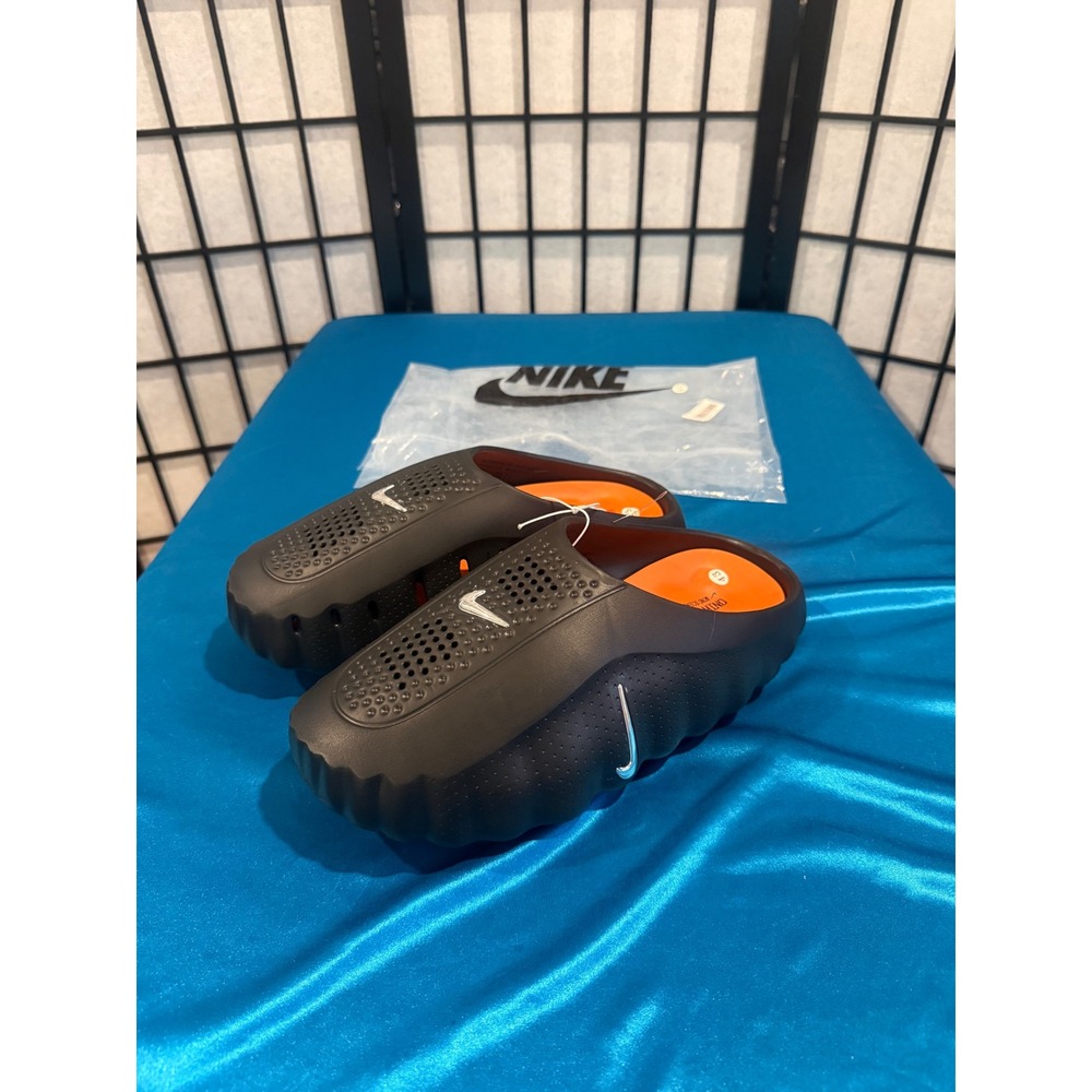 NWT Nike Mind 001 Pregame Mules Black Orange Men's 9 HQ4307-001